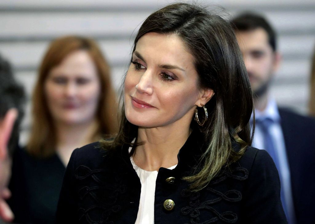 Kraljica Letizia u sakou iz Zare - 1