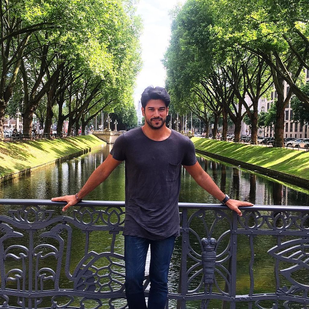 Burak Özçivit (FOTO: Instagram)