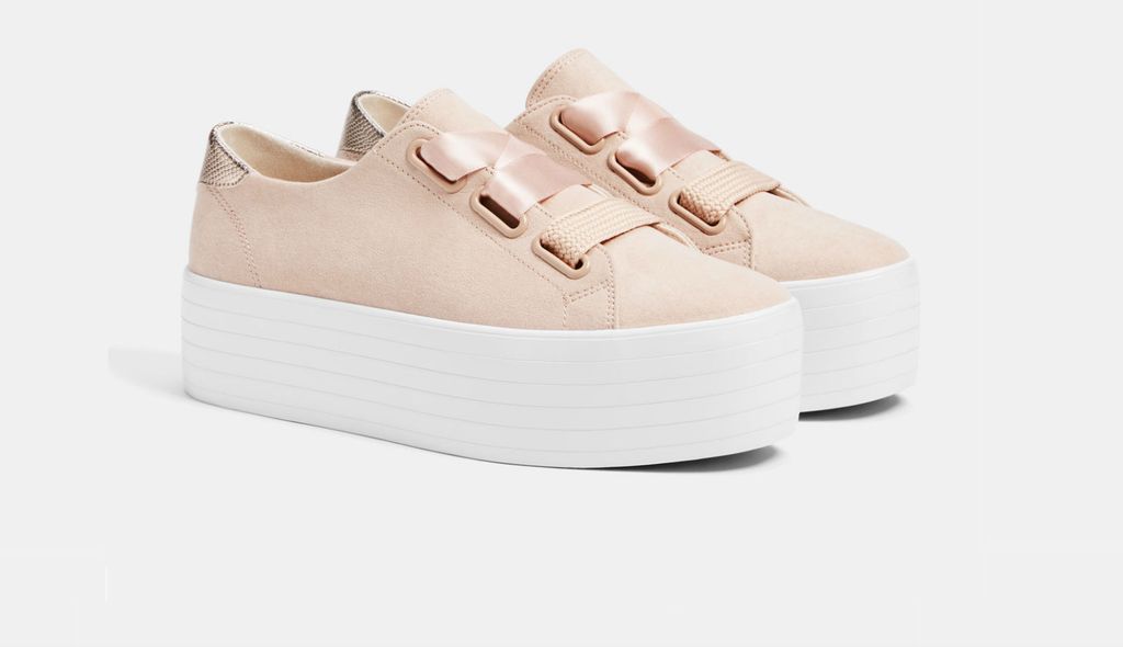 Tenisice u pastelnim bojama iz trgovina