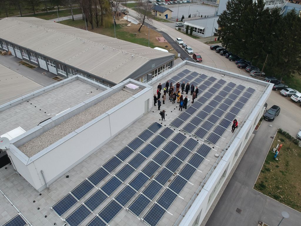 Križevački sunčani krovovi