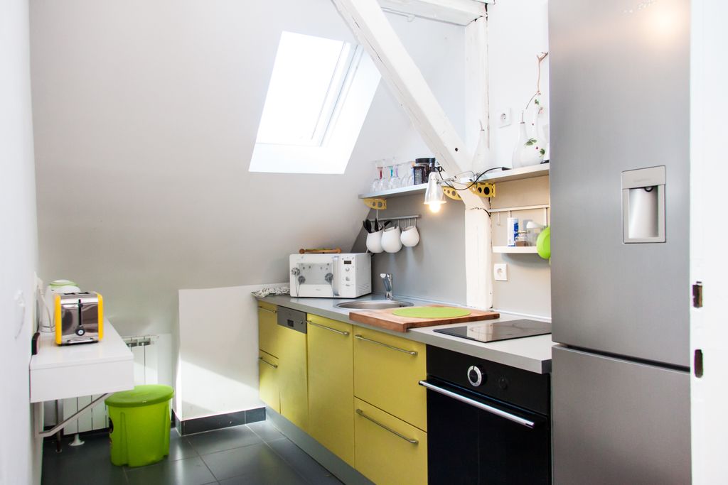 Stan u potkrovlju - 1