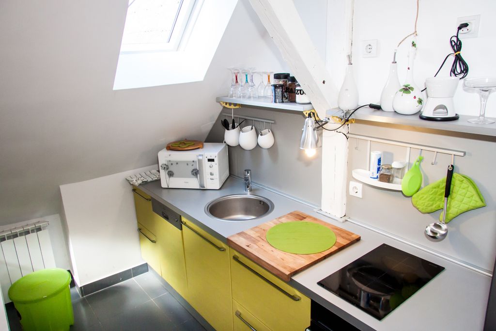 Stan u potkrovlju - 3