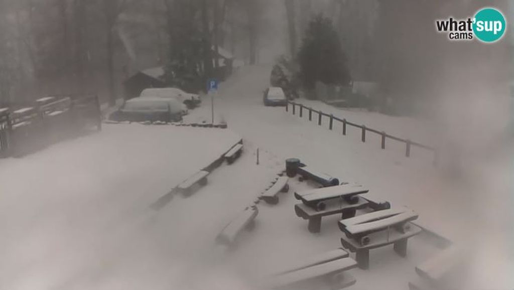 Pao snijeg na Sljemenu (Foto: Screenshot)