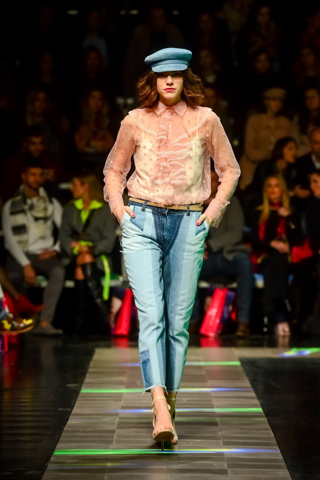 Revija Roberta Severa - 4