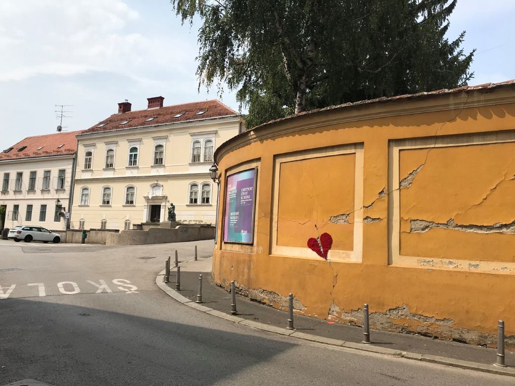 Srce na zagrebačkoj fasadi postalo je simbolom nade - 3