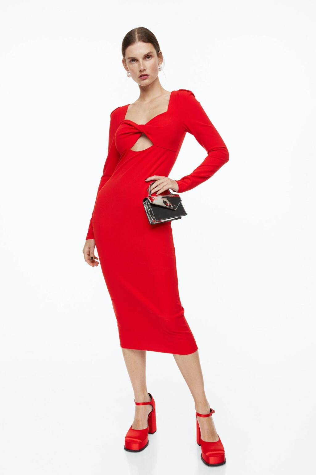 Haljina iz H&M-a dolazi i u crvenoj boji