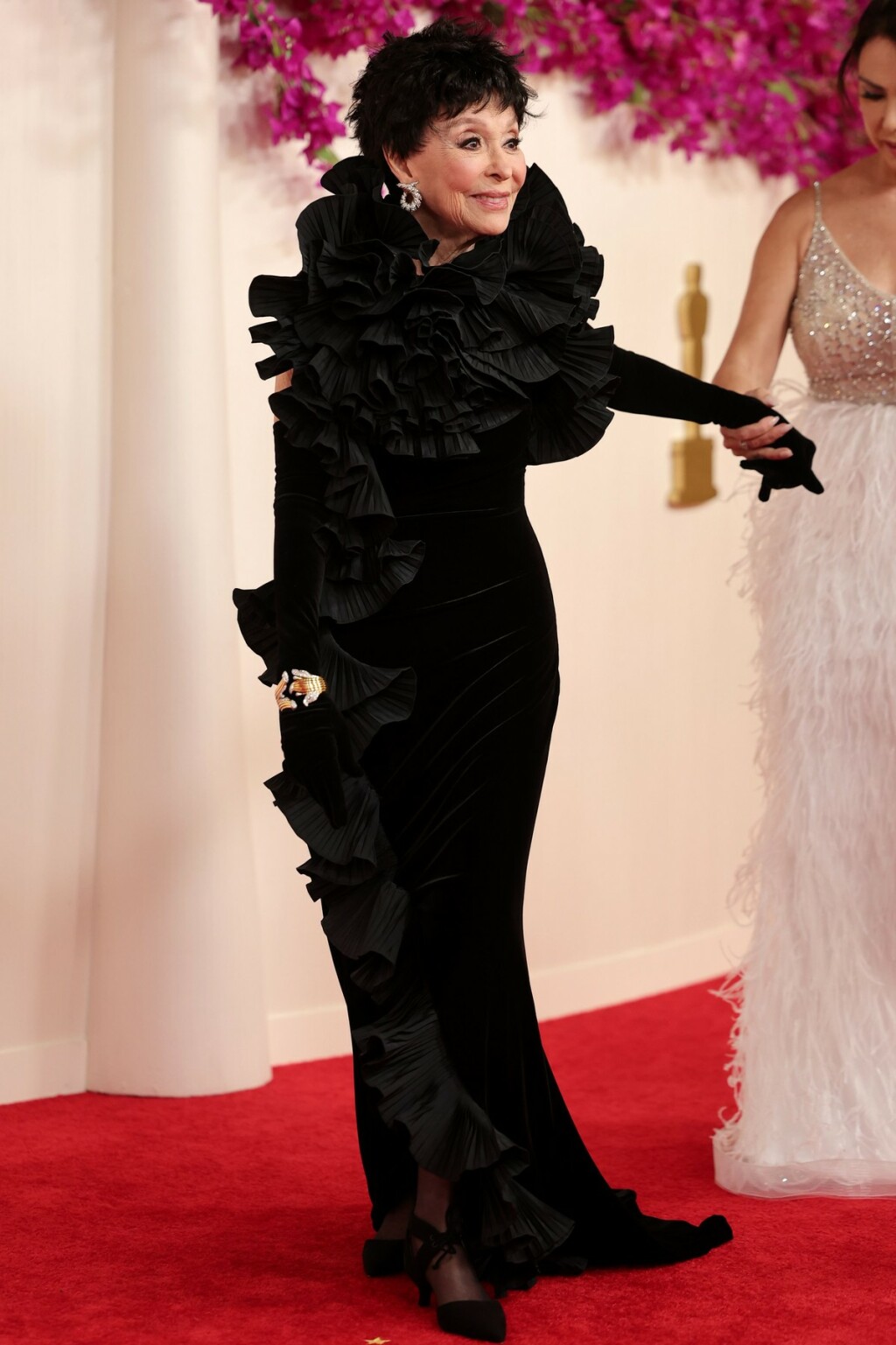 Rita Moreno u haljini brenda Badgley Mischka