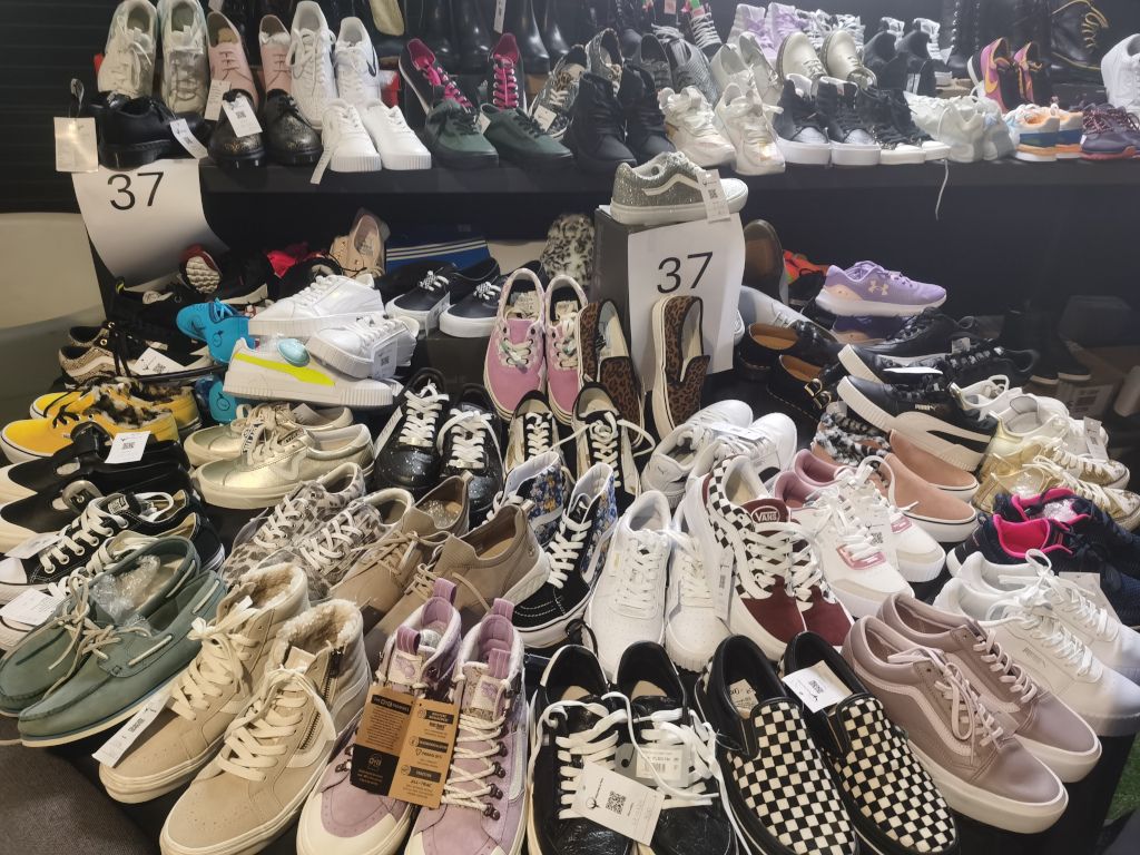 Recreated rasprodaja tenisica - 36