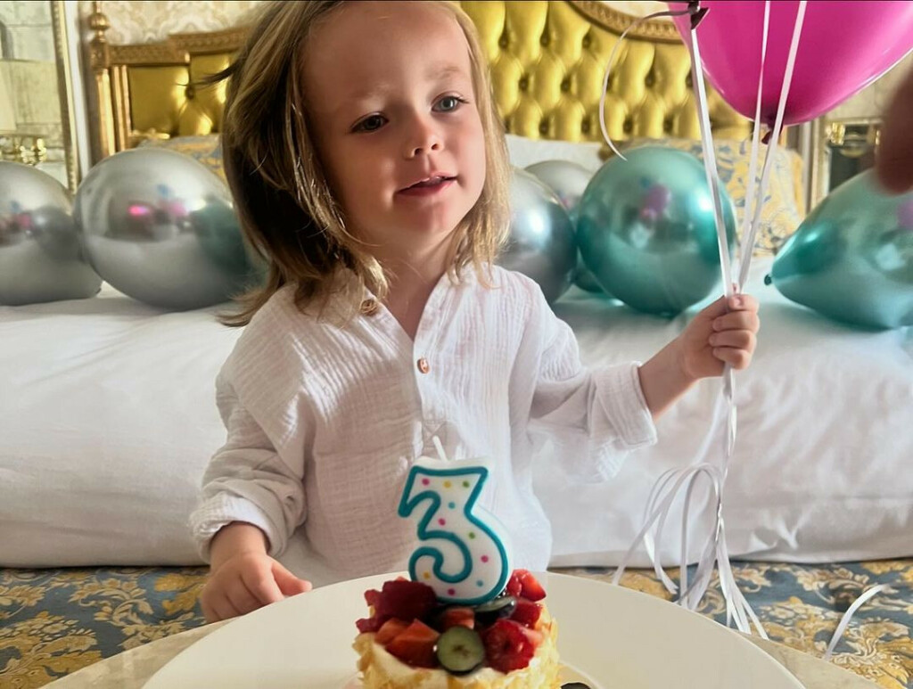 Bloom Tatarinov slavi treći rođendan u Dubaiju - 2