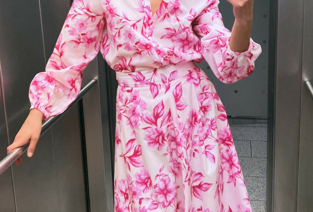 Komplet iz Zare krasi cvjetni uzorak