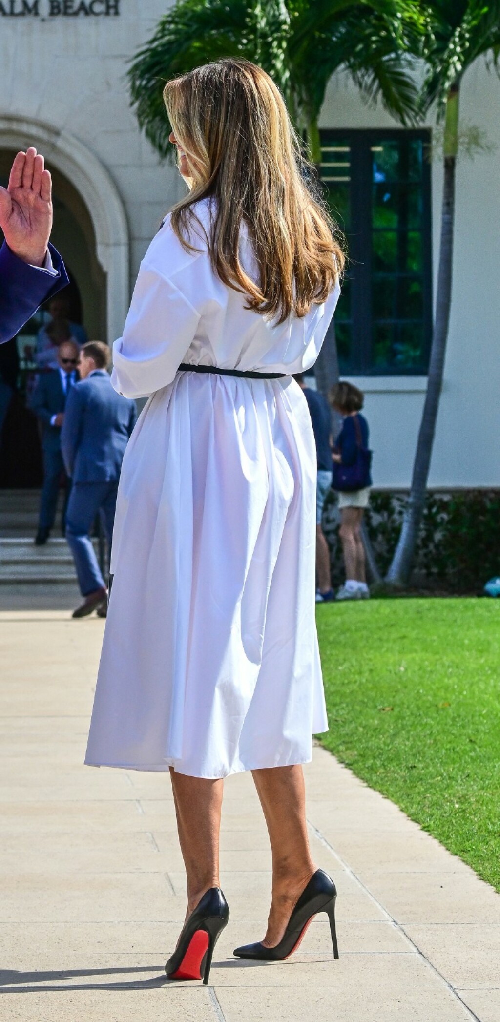 Melania Trump u haljini modne kuće Alexander McQueen - 1