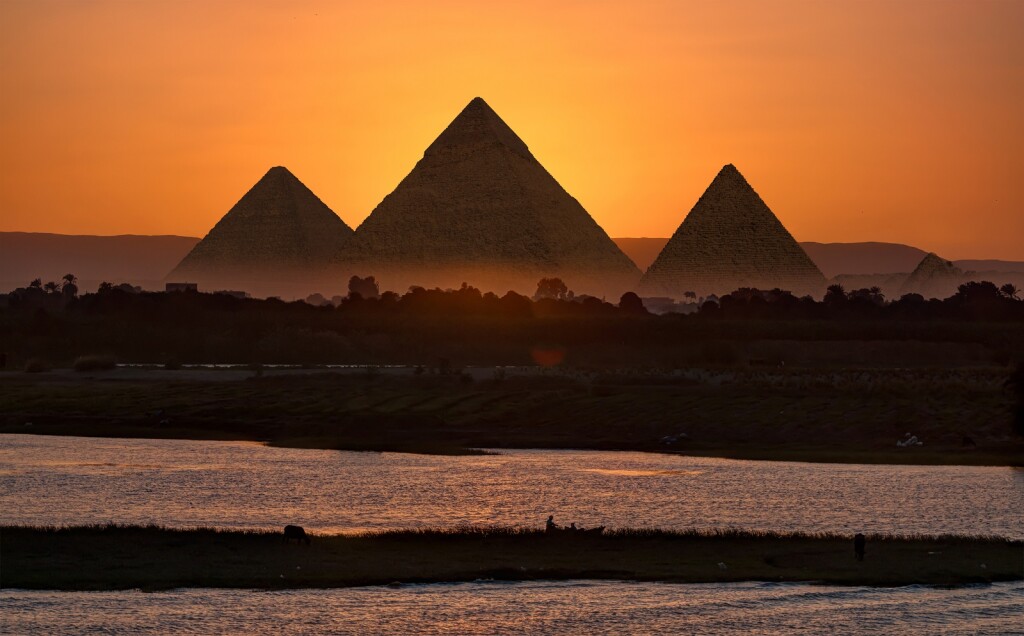 Uz piramide je nekad tekao pritok Nila