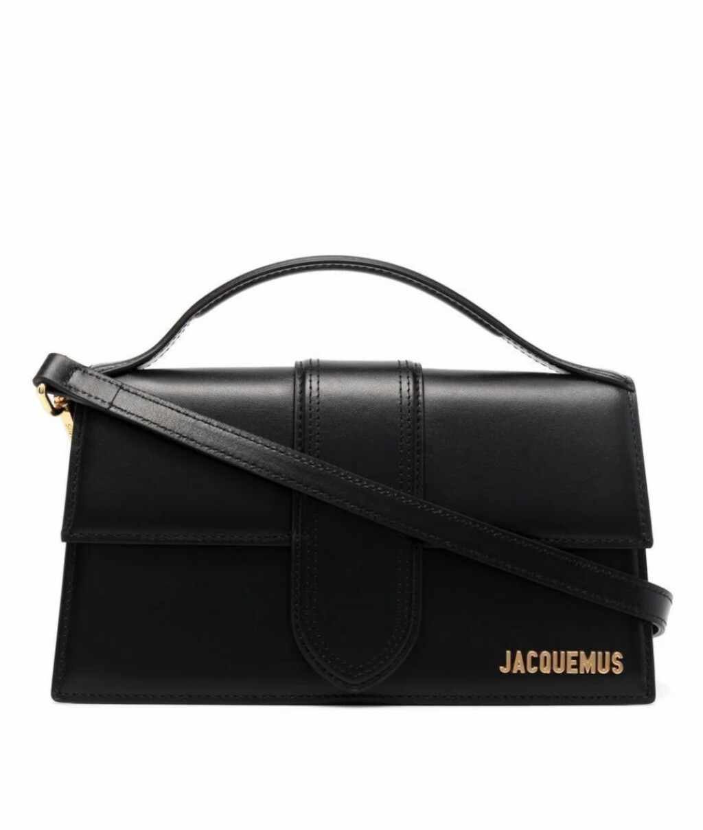 Irena Pecotić nosi torbicu brenda Jacquemus, model Le Grand Bambino