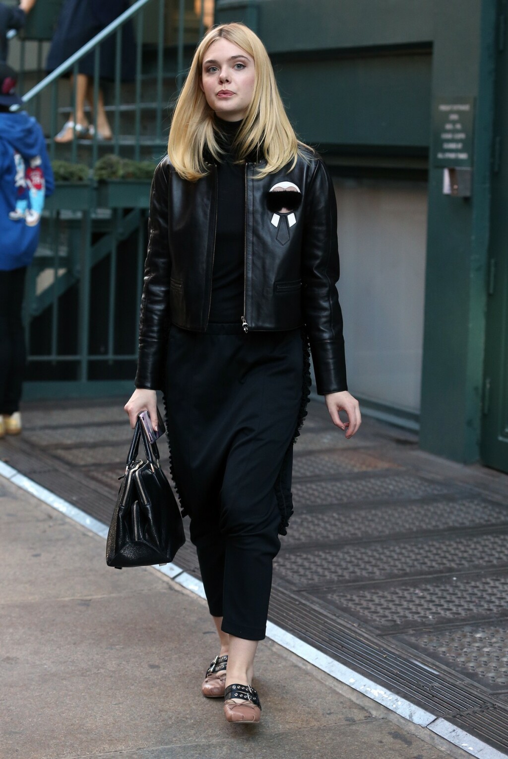 Elle Fanning u Miu Miu balerinkama