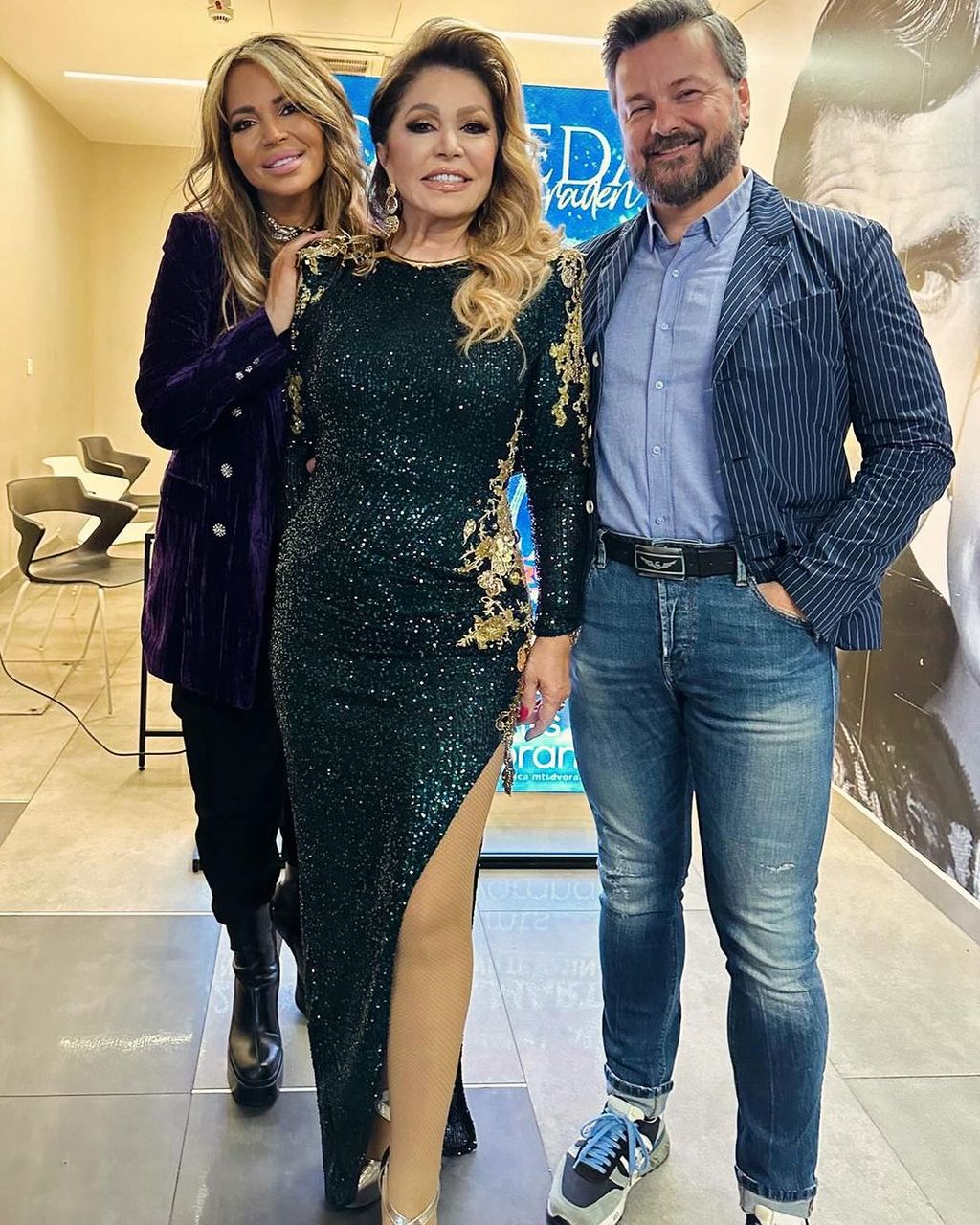 Neda Ukraden, kći Jelena i zet Predrag - 2