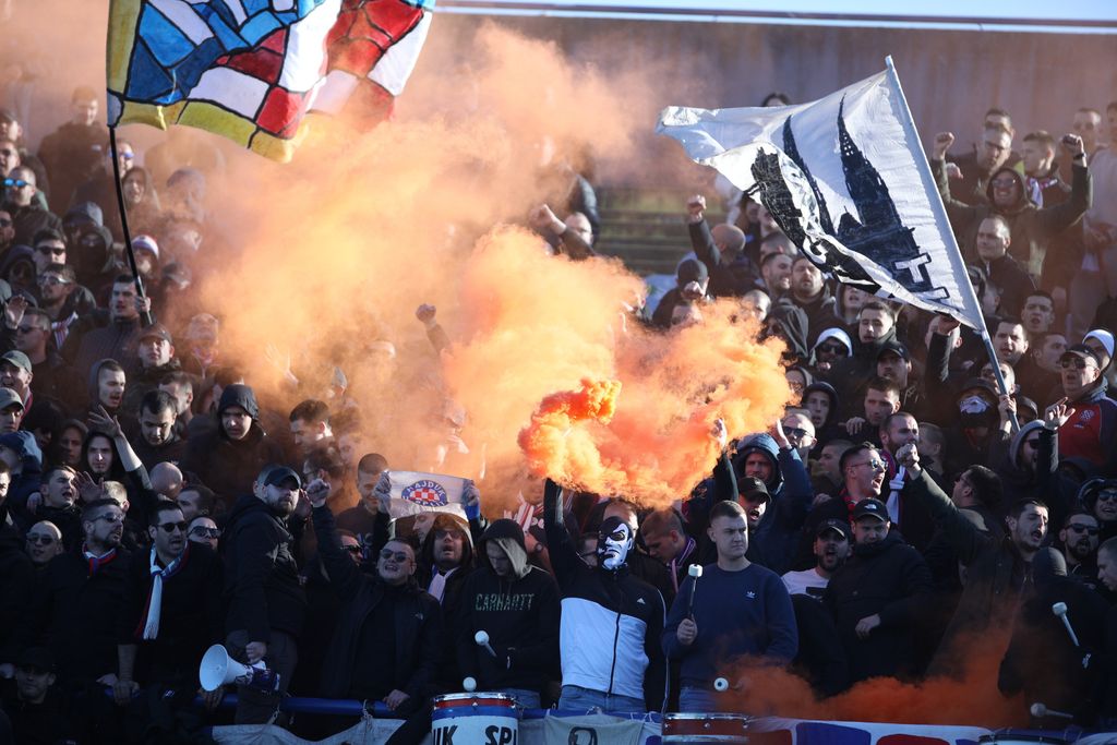 Torcida na Maksimiru