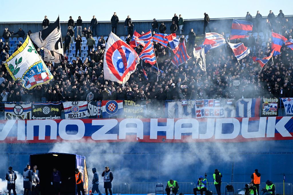 Torcida na Maksimiru