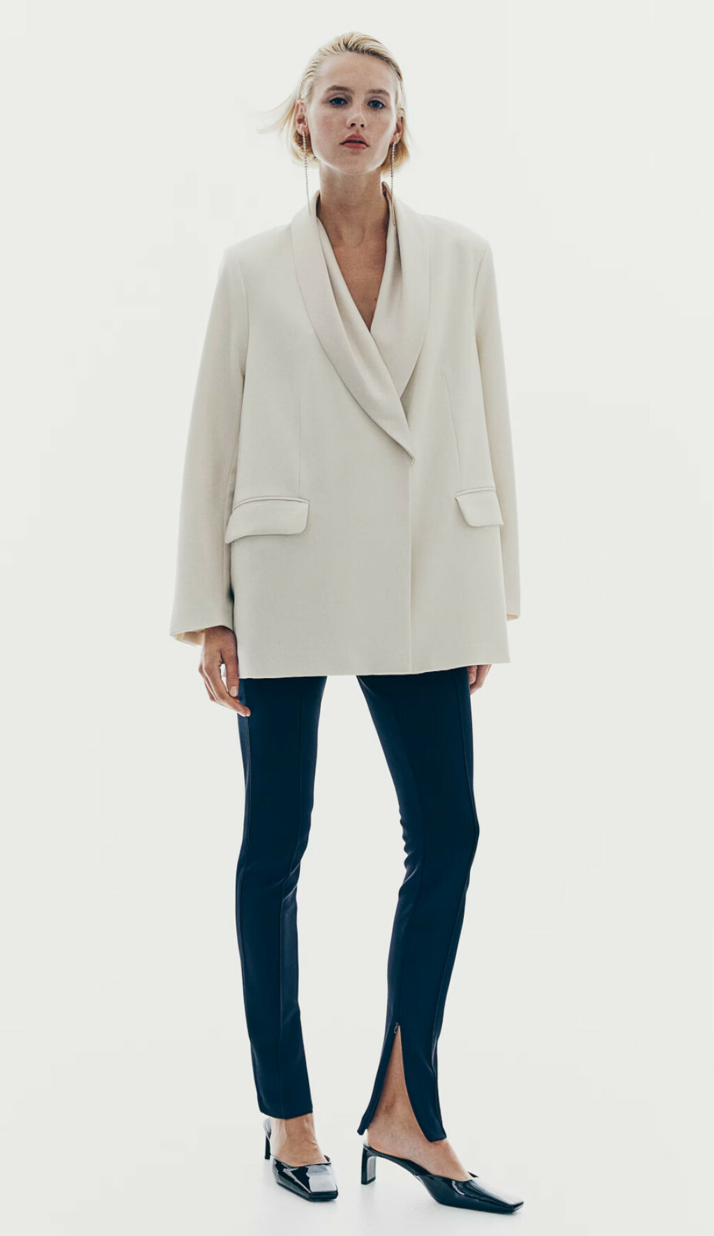 H&M blejzer, 59,99 eura