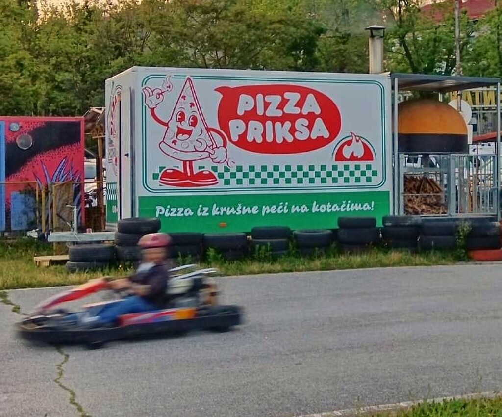 Pizza Priksa u Španskom - 10