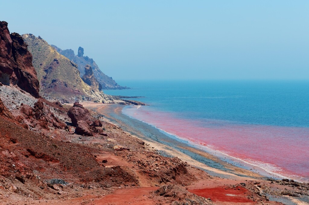 Plazhi i Kuq në Hormuz, Iran