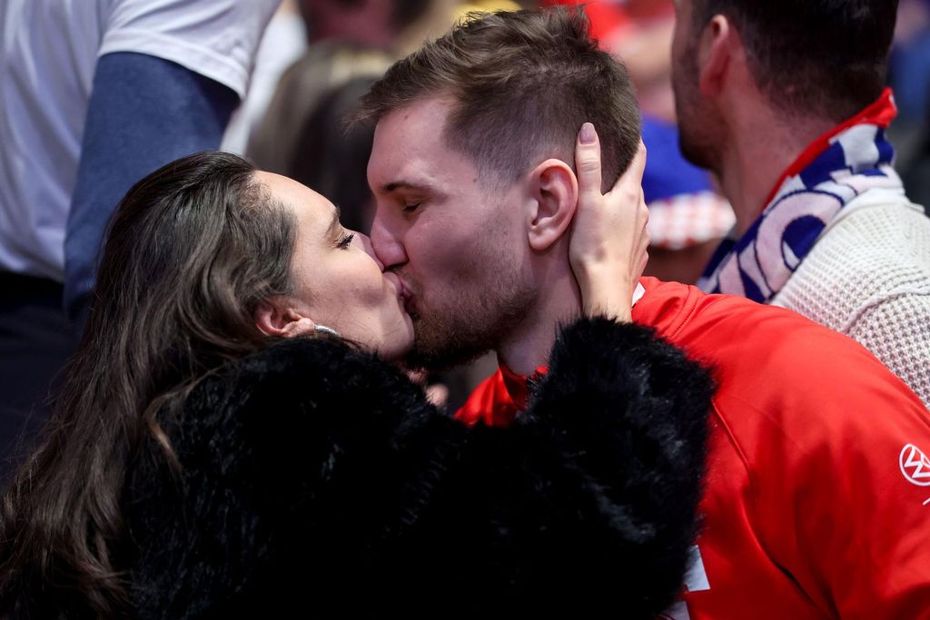 Tin Lučin i Klara Lučić - 1