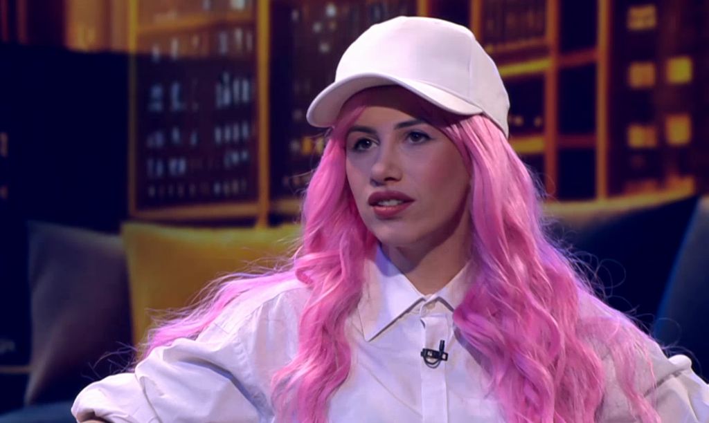 Stela Rade, Tvoje lice zvuči poznato