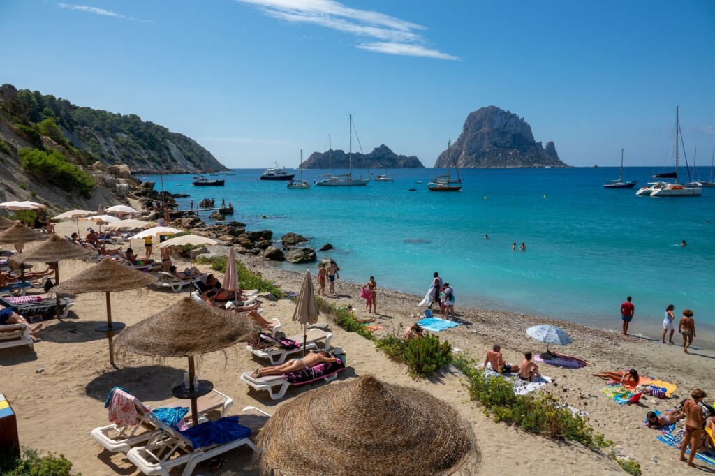 Plaža nasuprot otoka Es Vedra