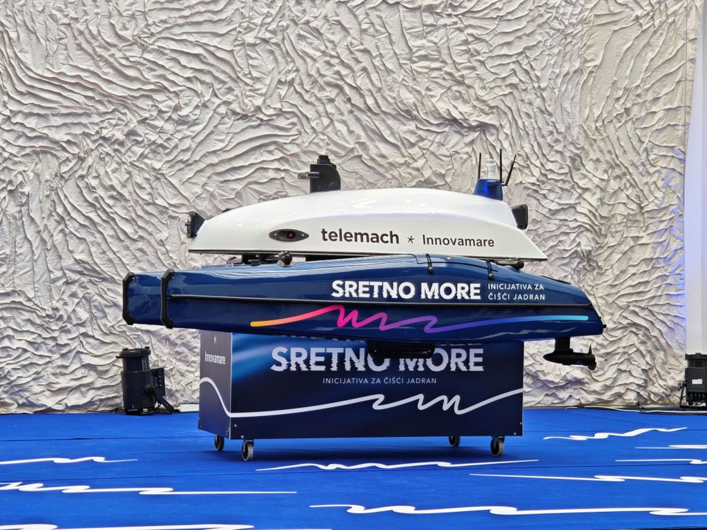 Besposadno plovilo Faust V - 3