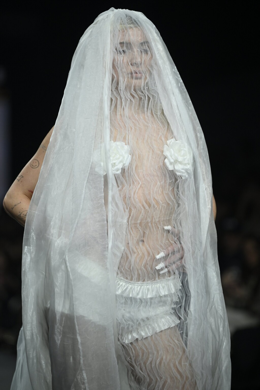 Prozirna vjenčanica Jelena Geštakovski i brenda y/GIA na BIPA Fashion.hr-u - 4