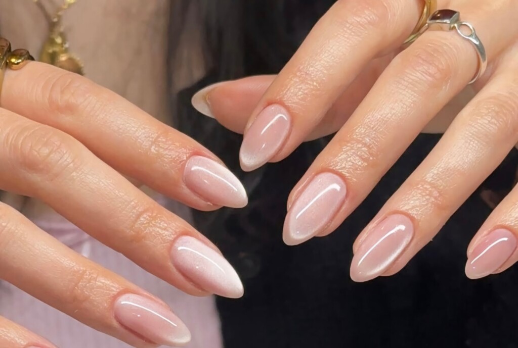 Proljetni stakleni nokti