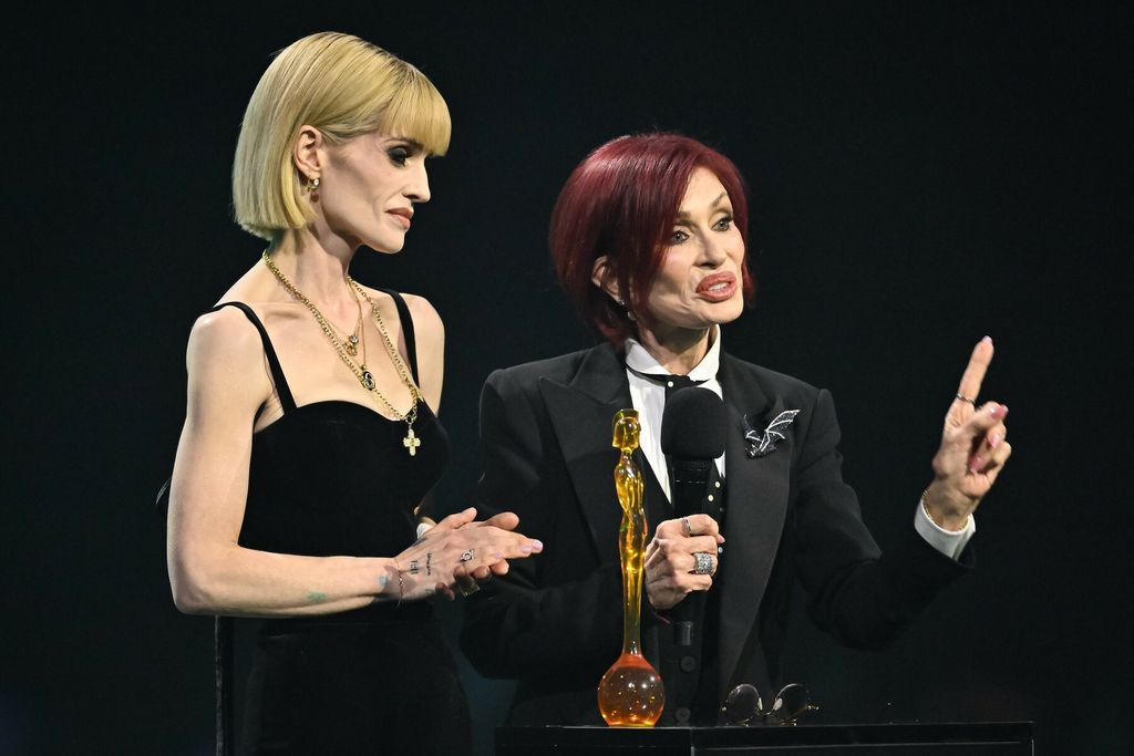 Kelly i Sharon Osbourne - 9