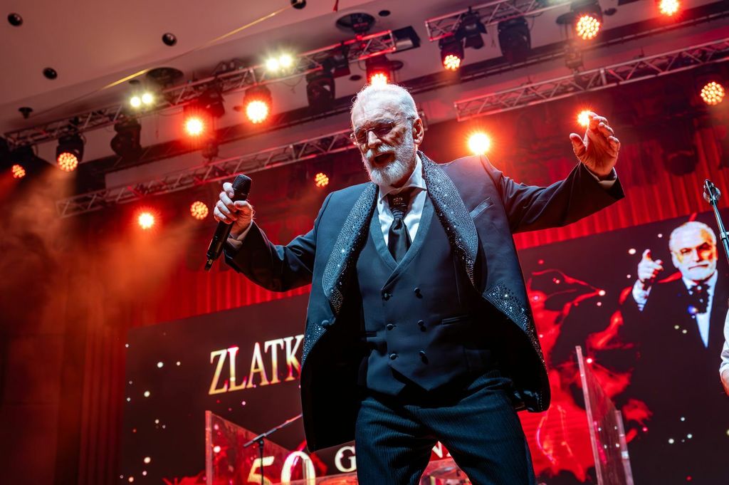 Zlatko Pejaković - 4