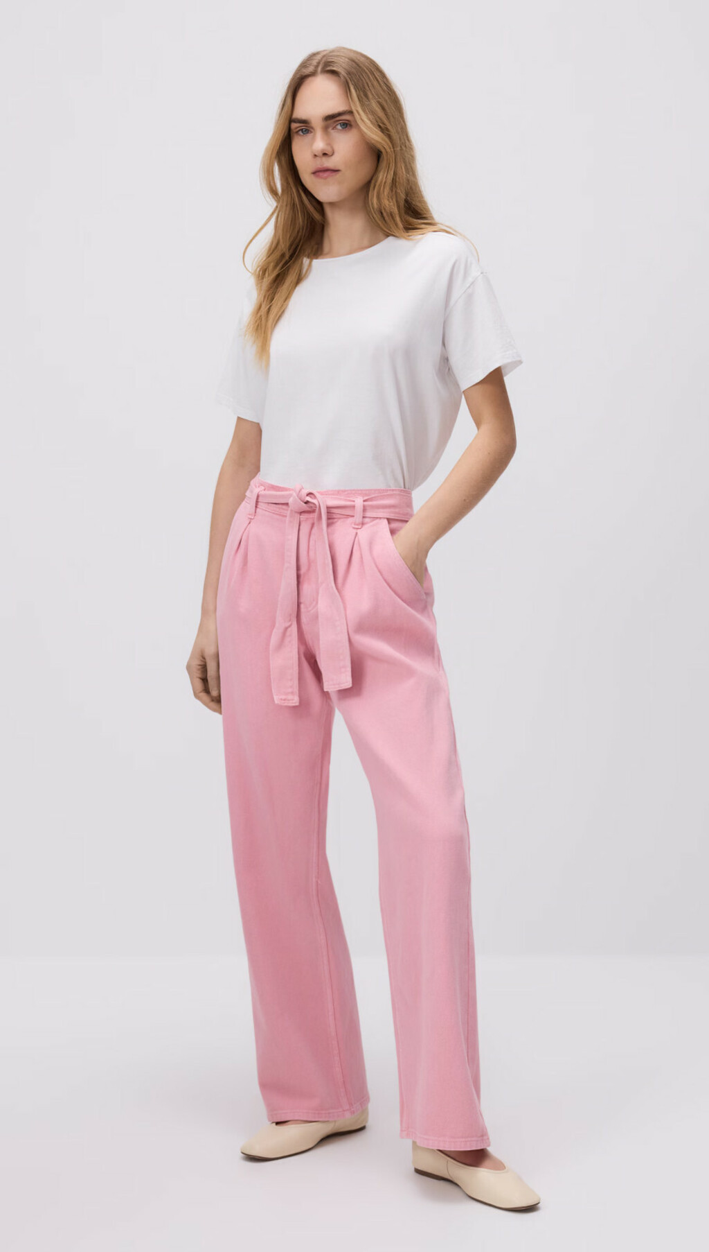 Reserved traperice, snižena cijena 8,99 eura (cijena prije sniženja 9,99 eura)