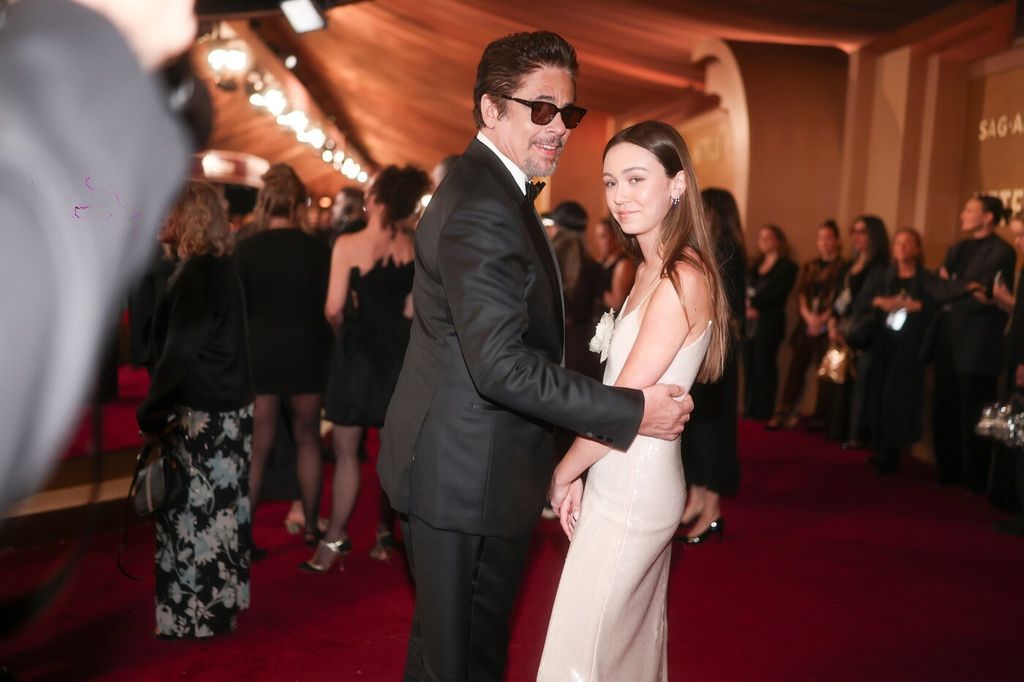 Benicio Del Toro sa kćeri - 3