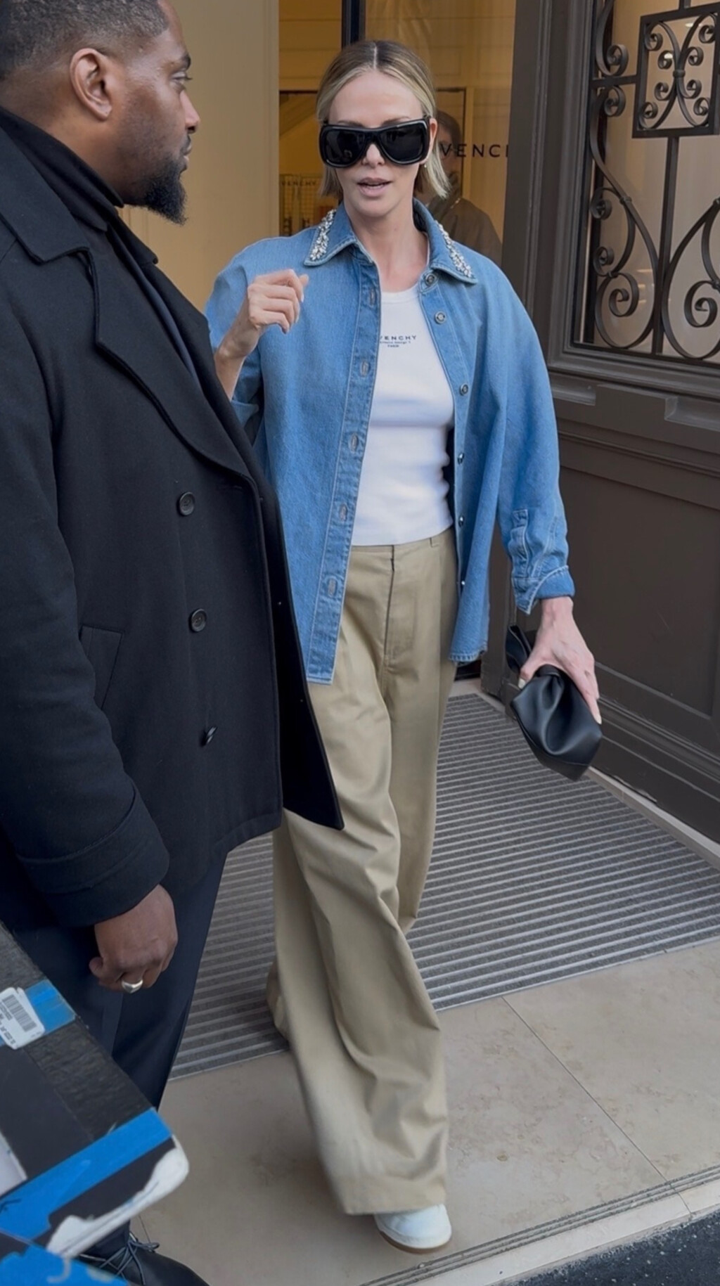 Chalize Theron u Parizu - 3