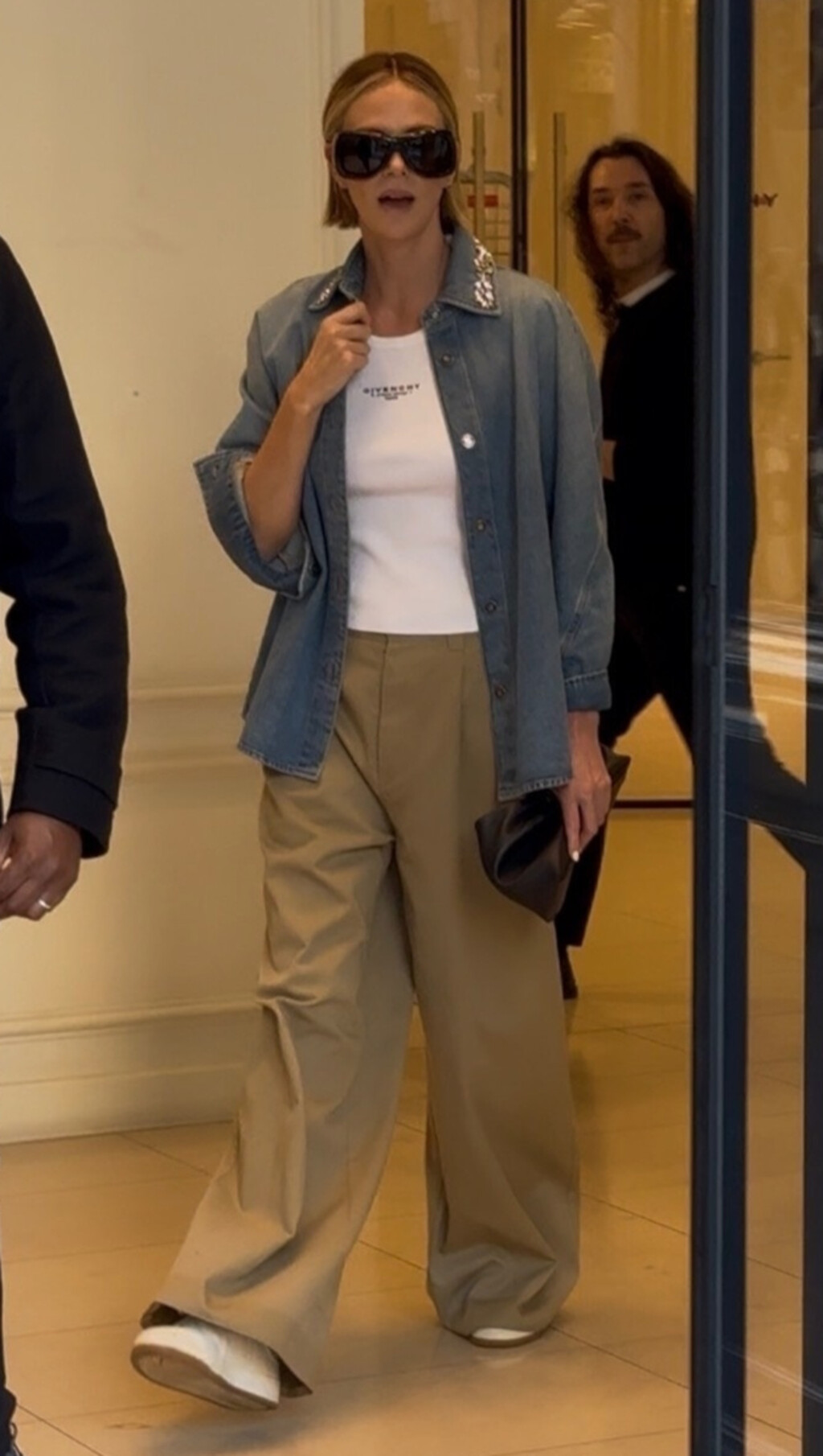 Chalize Theron u Parizu - 4