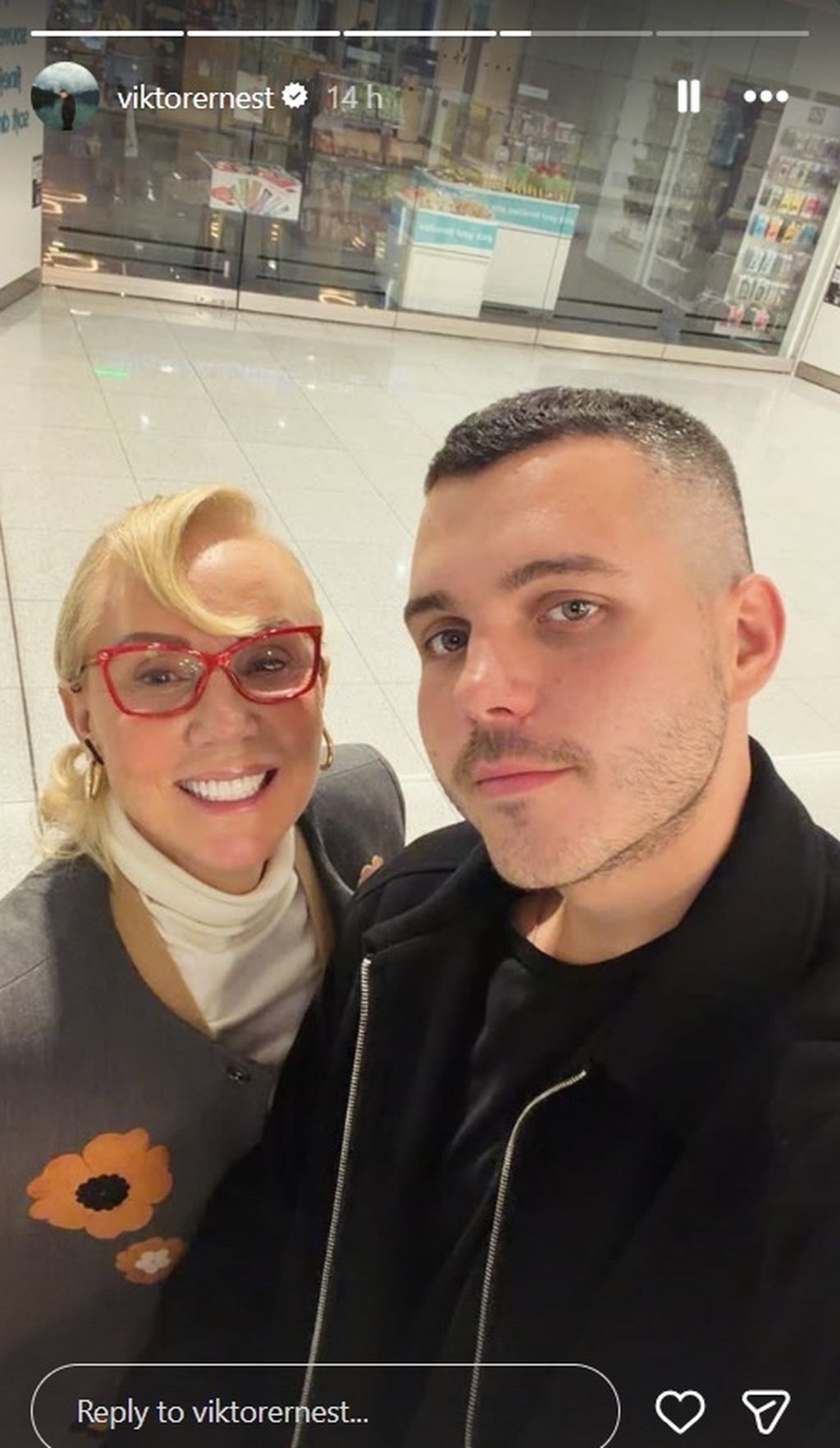 Lepa Brena i Viktor Živojinović