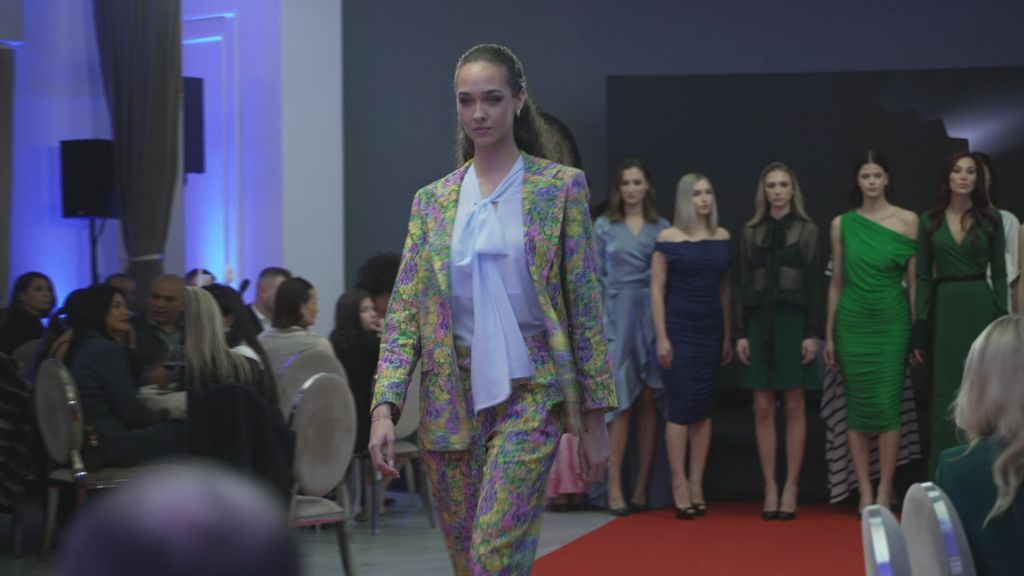 In Magazin: Modna revija - 1