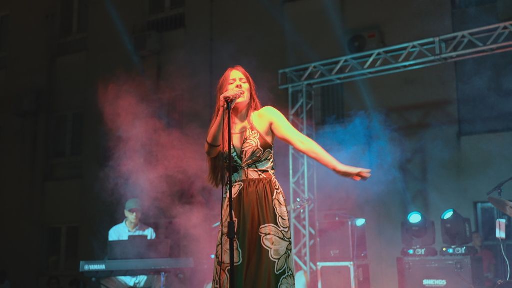 In Magazin: Ana Uršula Najev - 1