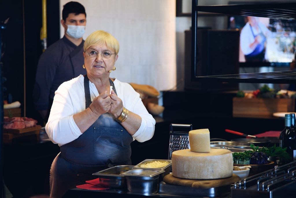 Lidia Bastianich - 4
