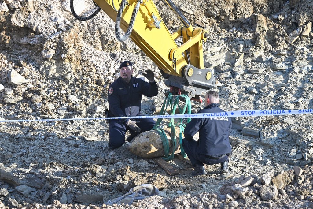Uklanjanje bombe iz Drugog svjetskog rata pronađene u Pazinu - 8