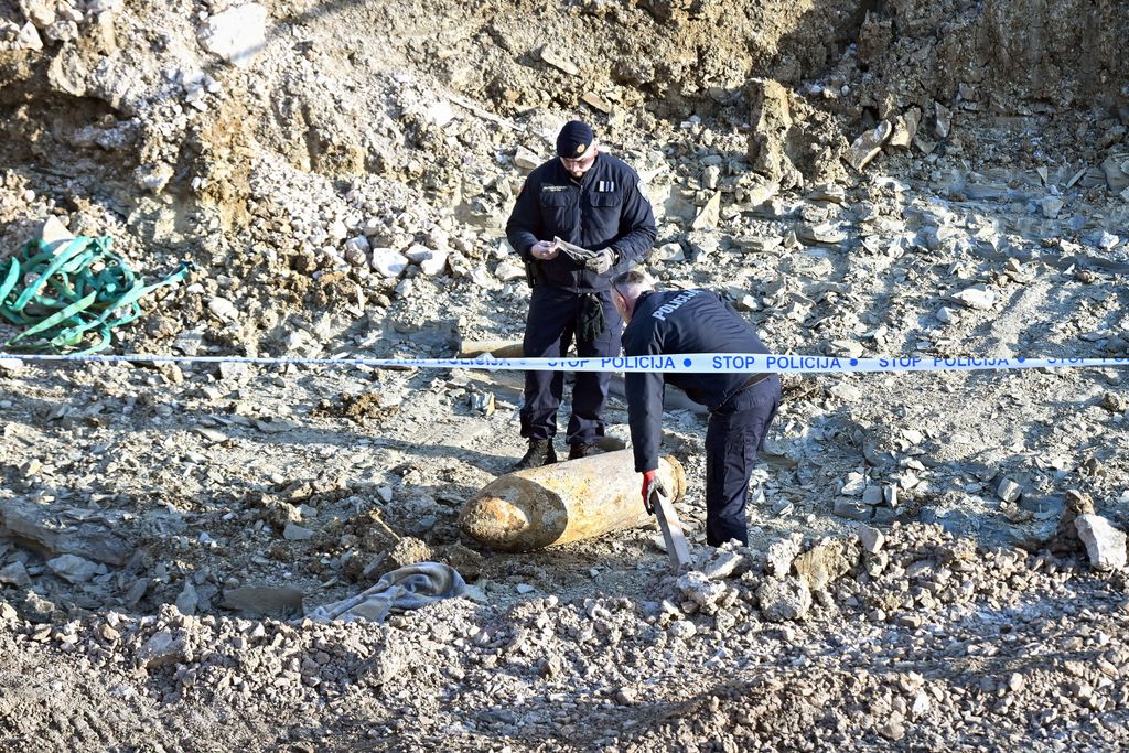 Uklanjanje bombe iz Drugog svjetskog rata pronađene u Pazinu - 8