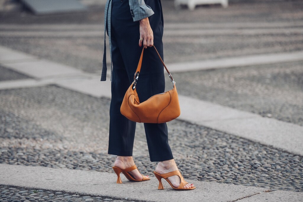 Hlače na crtu uvijek volimo imati u ormaru