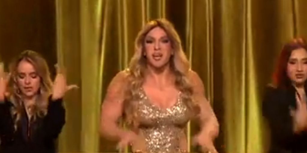 David Balint kao Tea Tairović