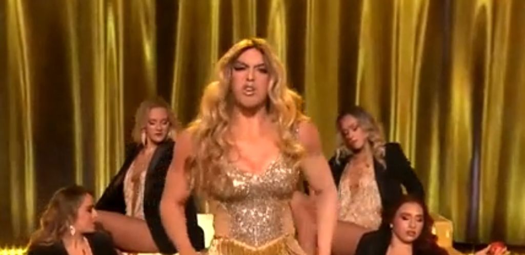 David Balint kao Tea Tairović