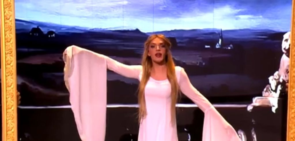 Lovro Juraga kao Taylor Swift