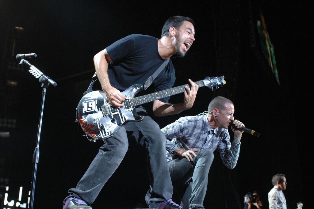 Chester Bennington - 9