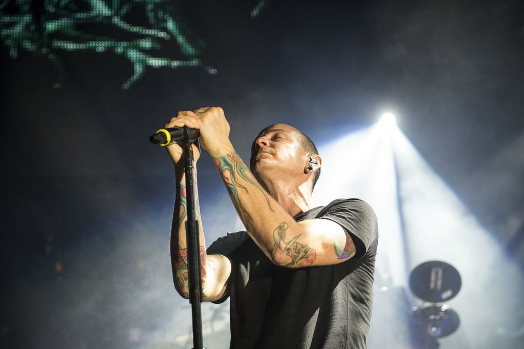 Chester Bennington - 16