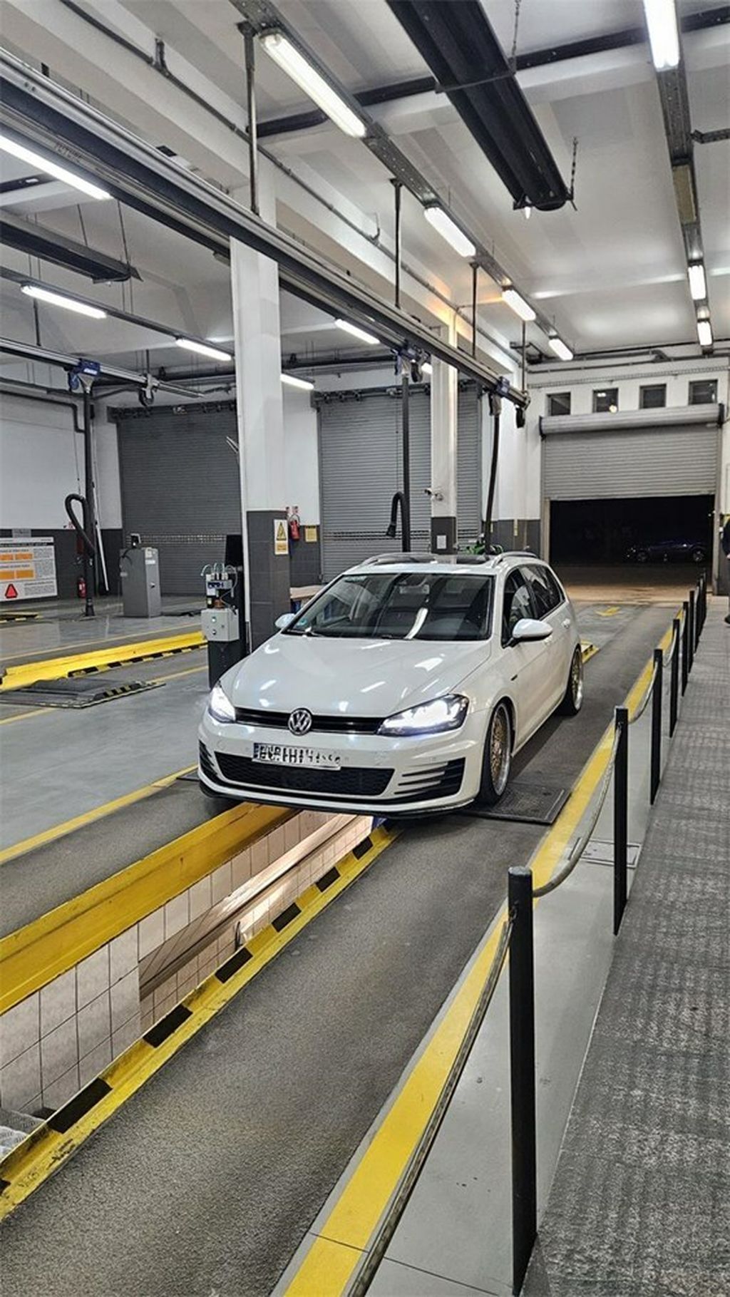 Zagrebačka policija nadzirala automobile u Velikoj Gorici