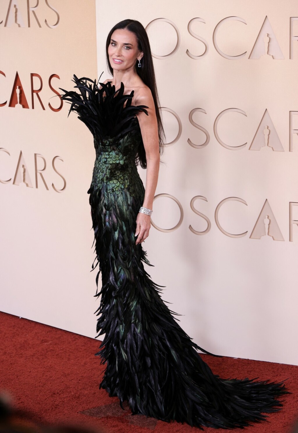 Demi Moore u Gucciju na Oscarima 2026.